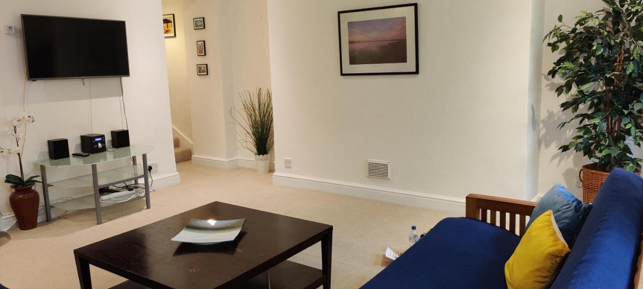 Extremely Well Located Seafront 1 Bedroom In Brighton