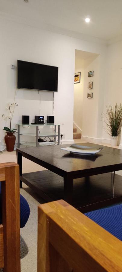 Extremely Well Located Seafront 1 Bedroom In