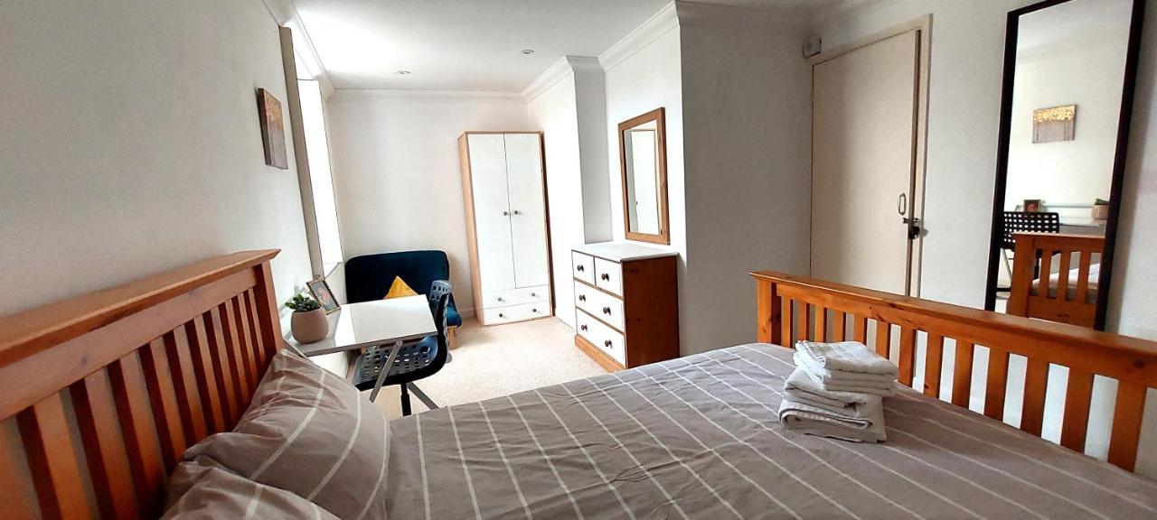 Apartment Extremely Well Located Seafront 1 Bedroom In *